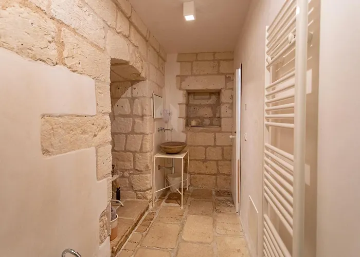 Masseria Torre Sant'andrea Bed & Breakfast 3*