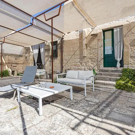 Masseria Torre Sant'andrea 3* メレンドゥーニョ