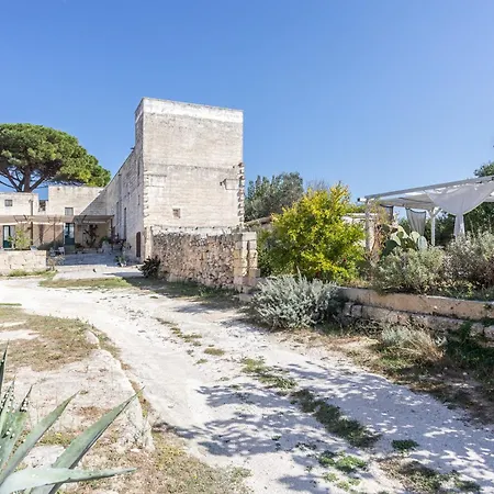 Masseria Torre Sant'andrea فندق مبيت وإفطار 3*
