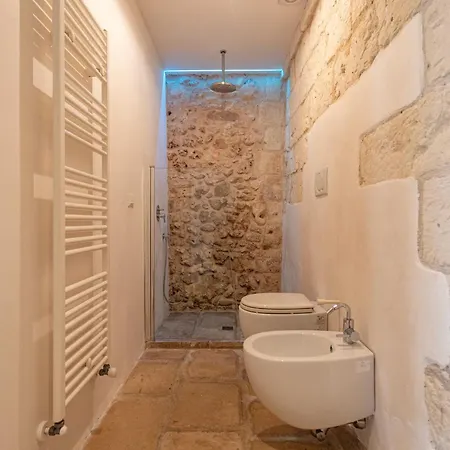 Masseria Torre Sant'andrea Alojamento de Acomodação e Pequeno-almoço 3*