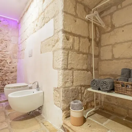 Masseria Torre Sant'andrea לינה וארוחת בוקר מלנדוניו