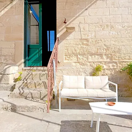 Masseria Torre Sant'andrea ميليندونيو