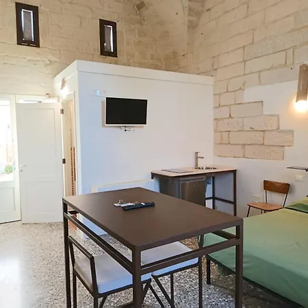 Masseria Torre Sant'andrea فندق مبيت وإفطار