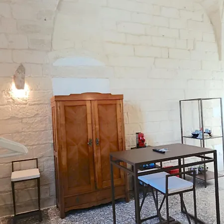 Masseria Torre Sant'andrea Bed & Breakfast 3*