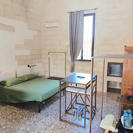 Masseria Torre Sant'andrea ベッド・アンド・ブレックファスト メレンドゥーニョ